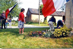 2002_8mai4