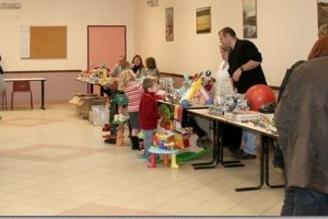 photos bourse aux jouets 2009