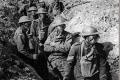 220px-Australian_infantry_small_box_respirators_Ypres_1917